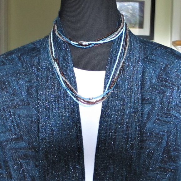 Blue Sweater - Picture 3 of 7